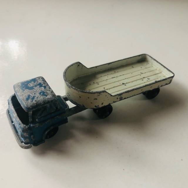 Fun Ho No 22 Bedford Articulated Truck 93mm...