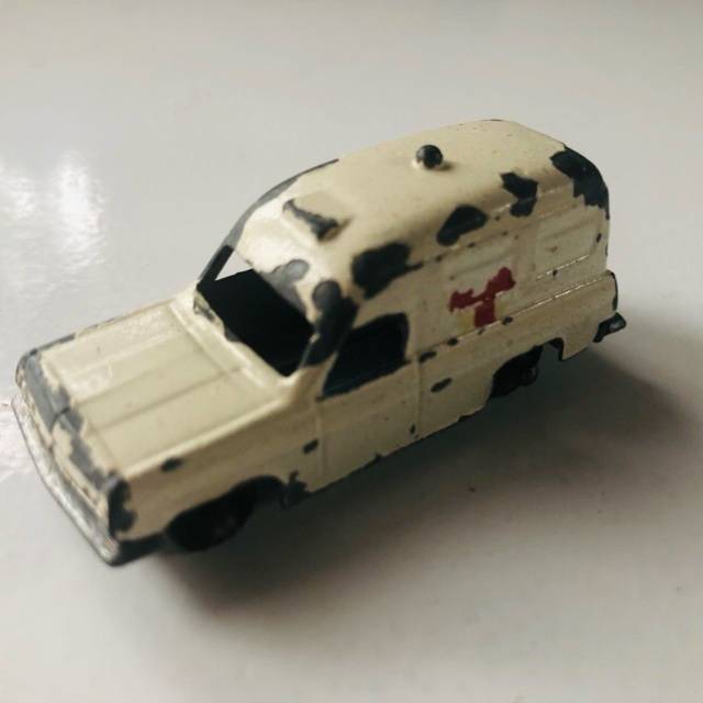 Fun Ho No 35 Ambulance (Holden) 57mm 1967 -...