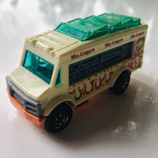 MB Food Truck MB889