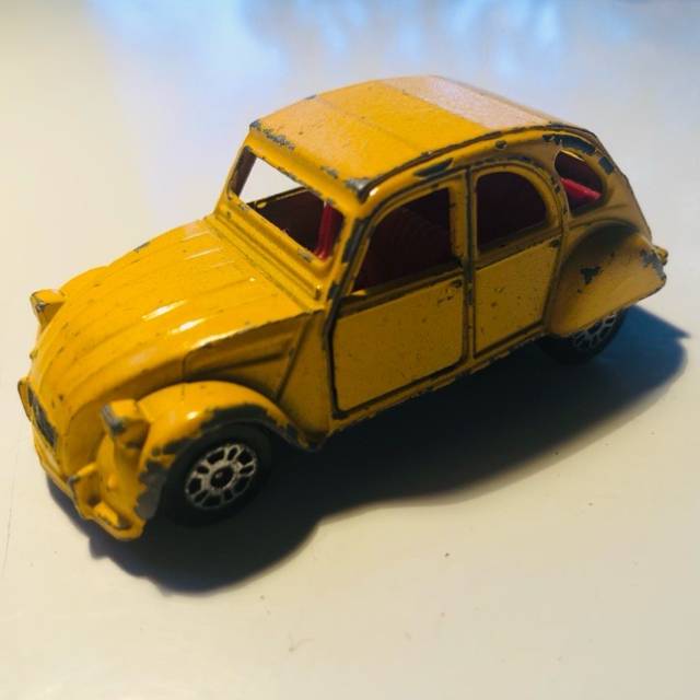 Corgi Citroen 2CV6