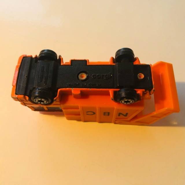 vintagetoy_15297.jpg