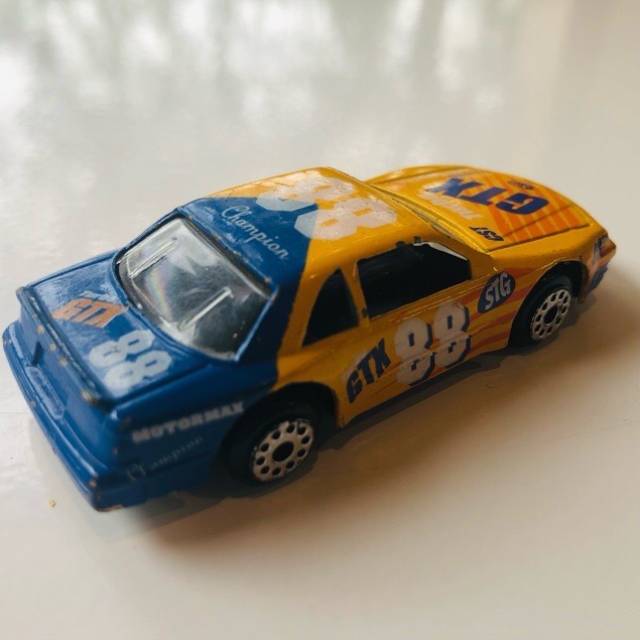 vintagetoy_16140.jpg