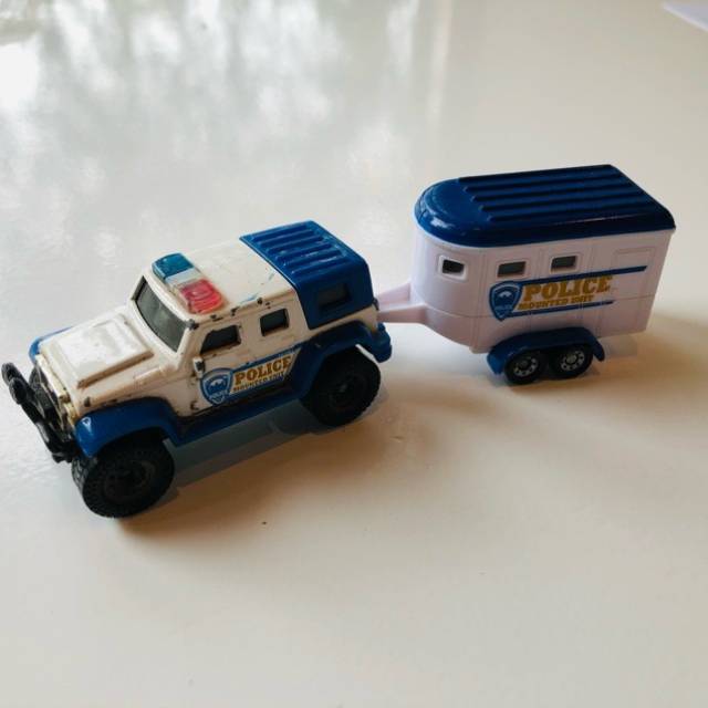 Tonka 2012 Police Mounted Unit Truck Trailer