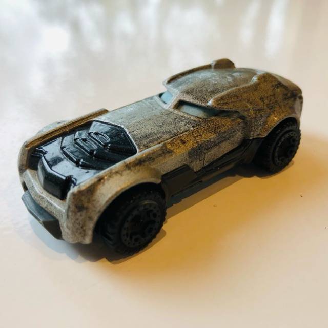 HL Armored Batman Batmobile 2015