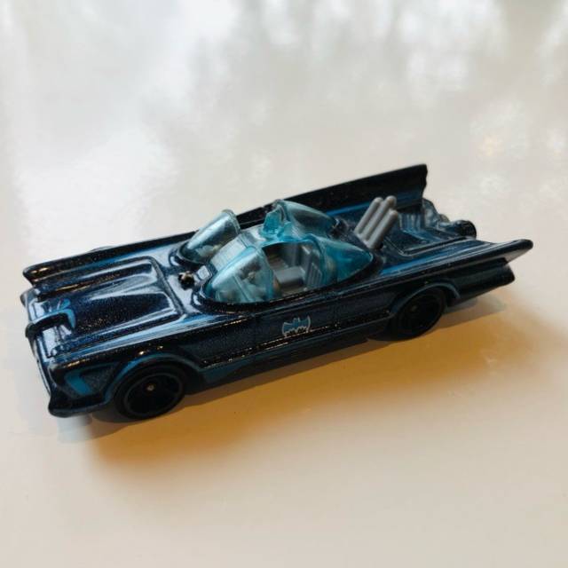 HL Blue Batmobile Batman Car K6147