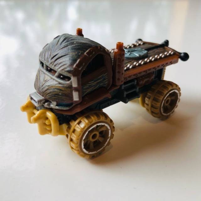 HL 2014 - Star Wars Chewbacca Vehicle - CGW39