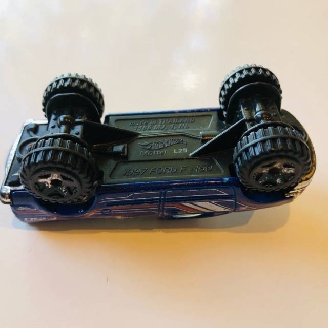 vintagetoy_17042.jpg