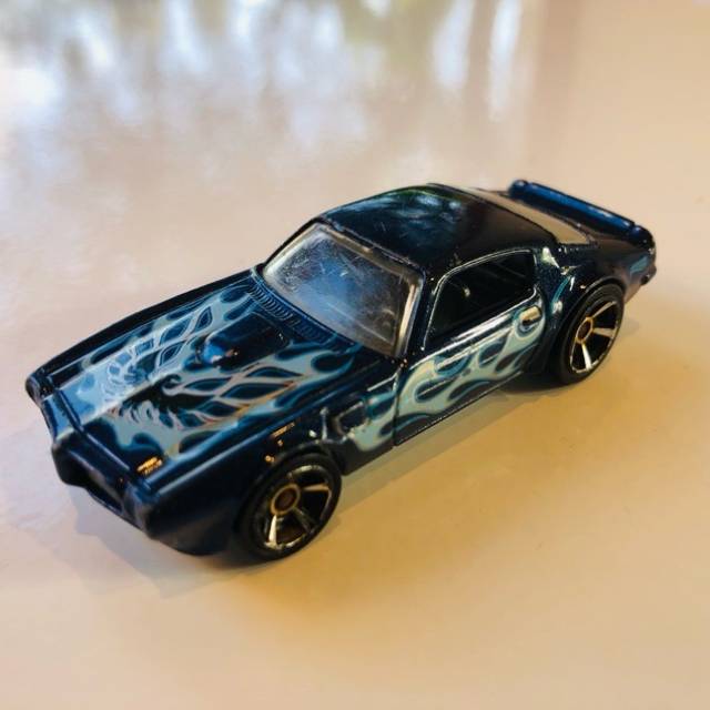 HL 2011 Pontiac Firebird V5304 -Malaysia