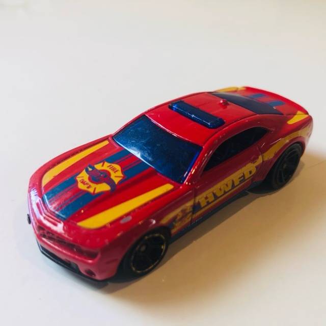 HL Camaro Fire Chief Red T9579 Malaysia
