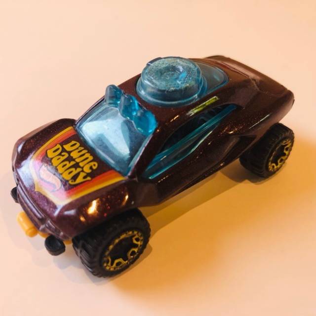 HL Dune Daddy Maroon FJW03 2018 Malaysia