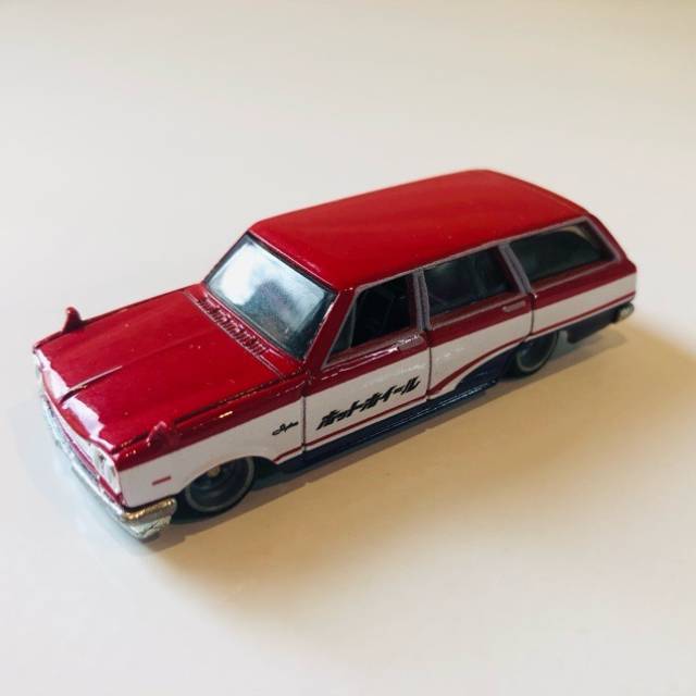 HL Premium ‘69 Nissan Skyline Van Red FLC1...