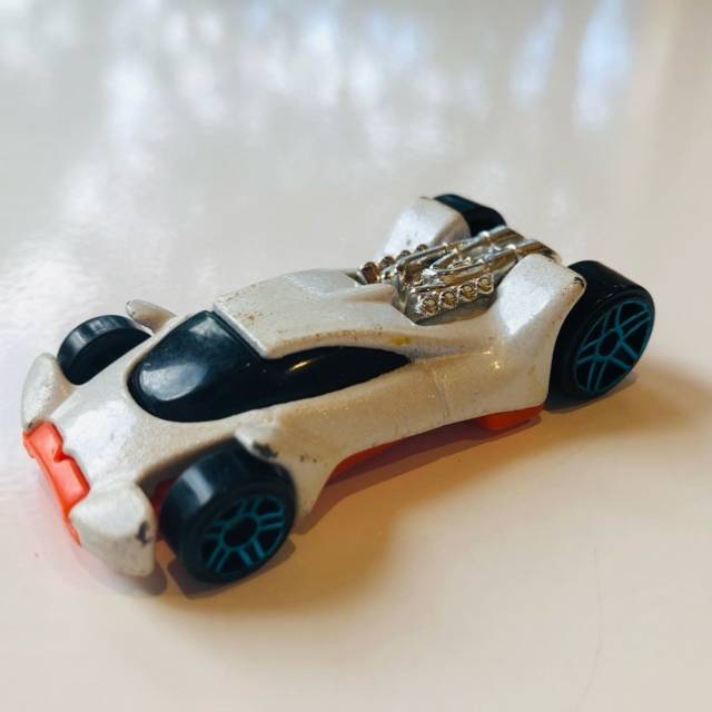 HL McDonalds 2009 White Racer