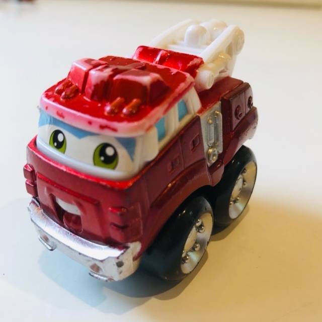 Tonka - Maisto Fire truck 2011 China