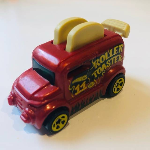 HF Roller Toaster Red 2016 Malaysia