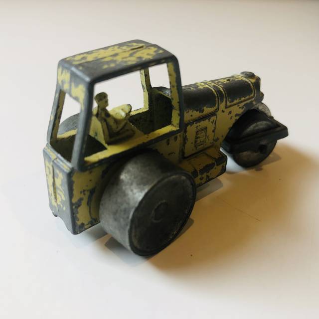 vintagetoy_22523.jpg