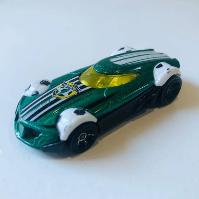 HF BDD12 Green Football Car 2013 Malaysia