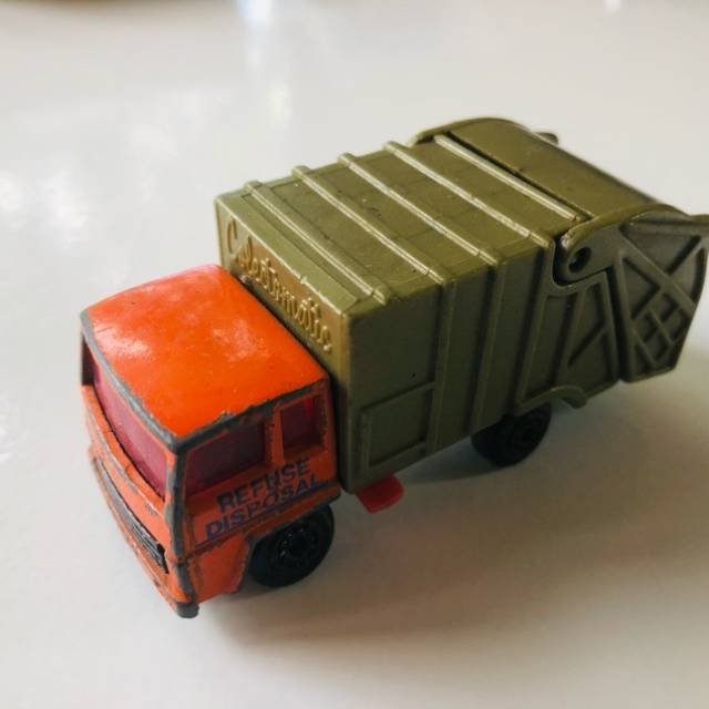 MB Superfast Refuse Truck No36 1979