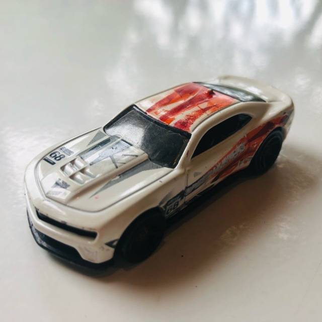 HL 12 CAMARO ZL1 2011 SPEED HUNTERS WHITE MA...
