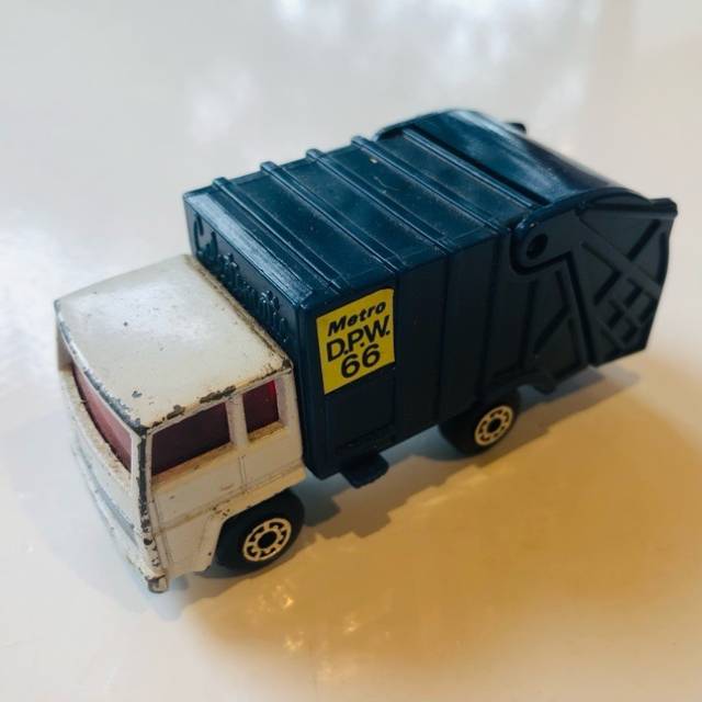 MB Superfast Refuse Truck Blue No 36