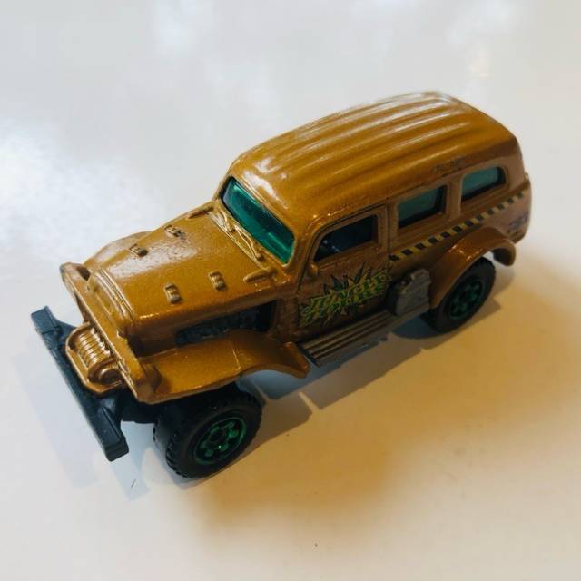 MB Jungle Crawler MB733 Gold Jungle Tours