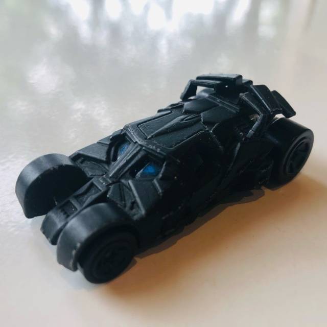 HL Batmobile Tumbler s05 Batman BEGINS THE D...