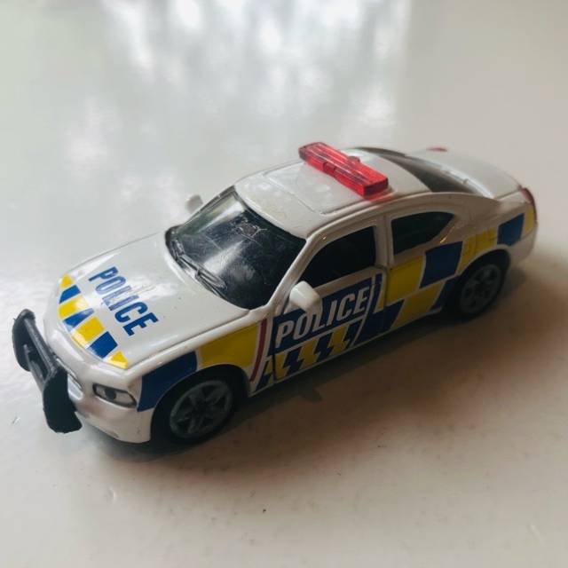 Siku Dodge Charger New Zealand Police