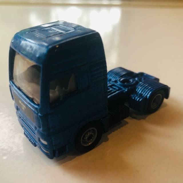 Siku Man Blue Truck ( Tractor Cab) LR17164