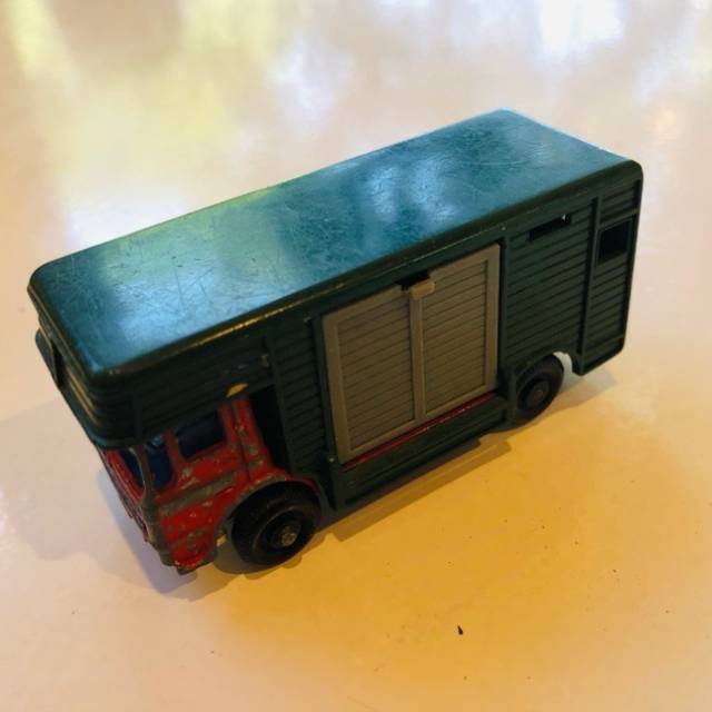 MB Lesney Horse Box No 17 1969
