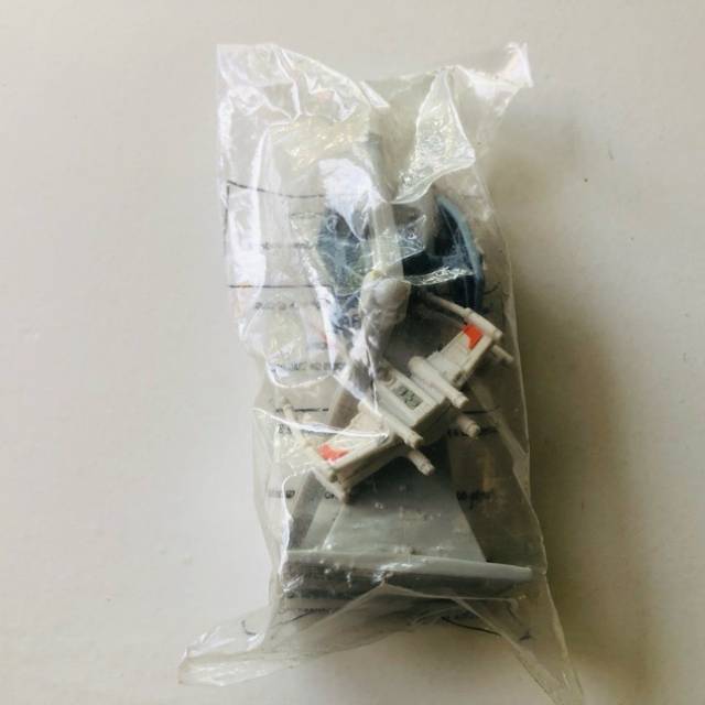 KFC Star Wars X-Wing Vs. Tie Fighter Promoti...