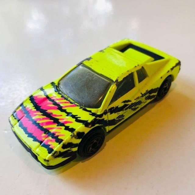 MB Ferrari Testarossa Yellow 1986