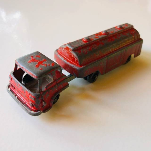 Fun Ho No4 Mobil Tanker 50mm 1964 - 1972