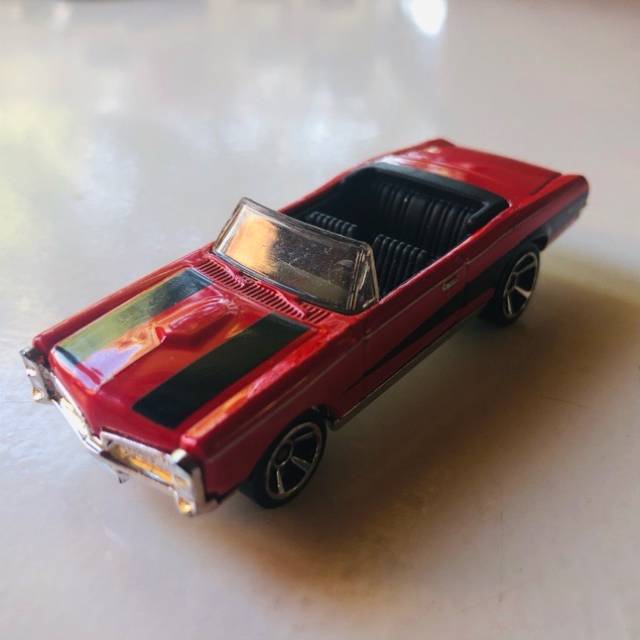 HL ‘67 Pontiac GTO Red Convertible 2007 Ma...