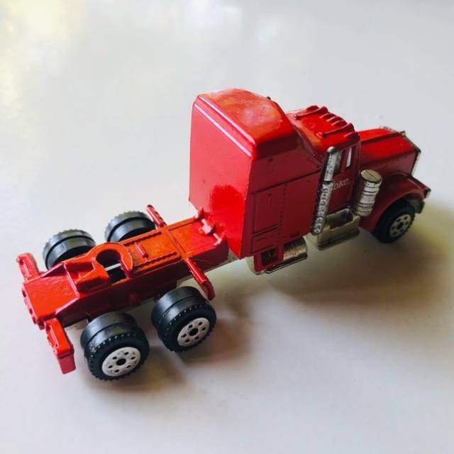 vintagetoy_27488.jpg