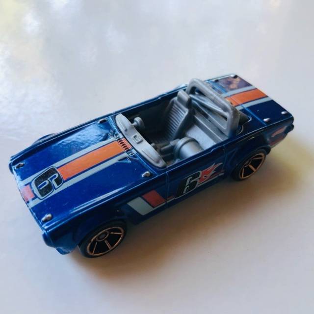 HL Triumph TR6 Blue (6) Malaysia