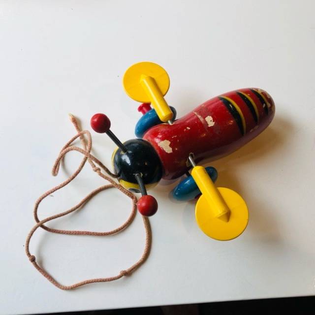 Buzzy Bee 1960s complete ( PAM)