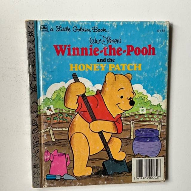 Golden Book - Walt Disney’s Winnie-the-Poo...