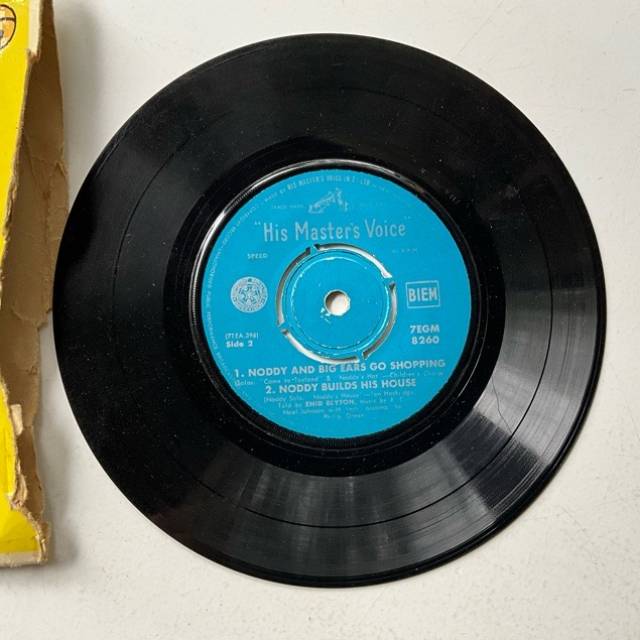 vintagetoy_30562.jpg