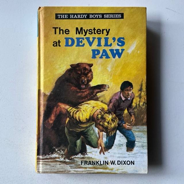 THE HARDY BOYS SERIES - The Mystery at DEVIL...