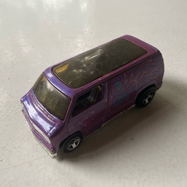 HL Custon ‘77 Dodge Van Purple 2007 Treasu...