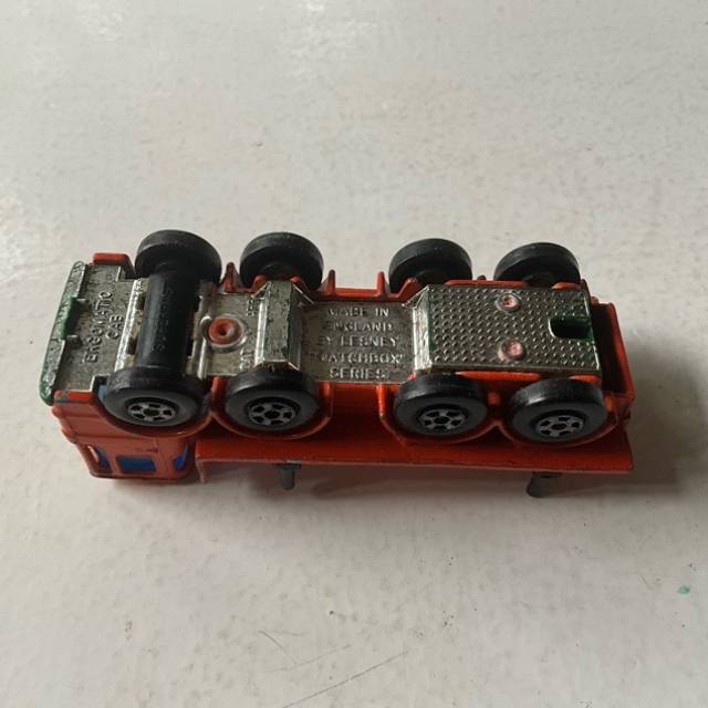 vintagetoy_33112.jpg