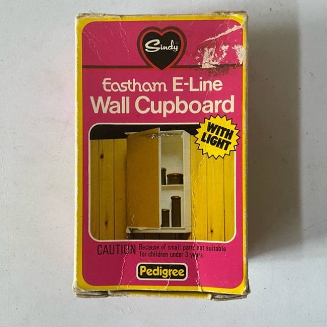 Sindy Eastham E-Line Wall Cupboard 44546 (PAM)