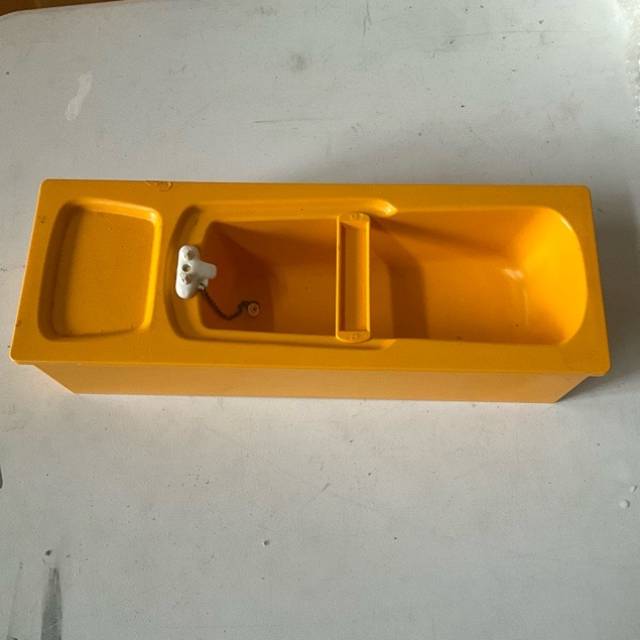 Sindy Bath Tub (PAM)