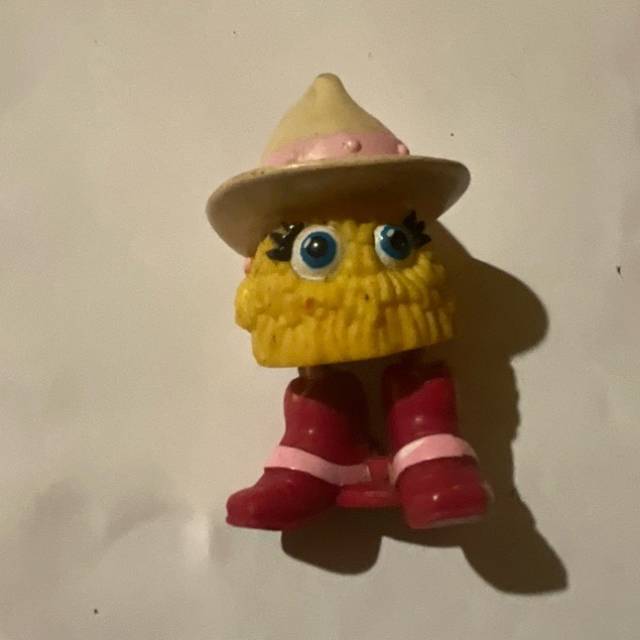 McDonald’s 1990 Lil Cowgirl Funny Fry Frie...