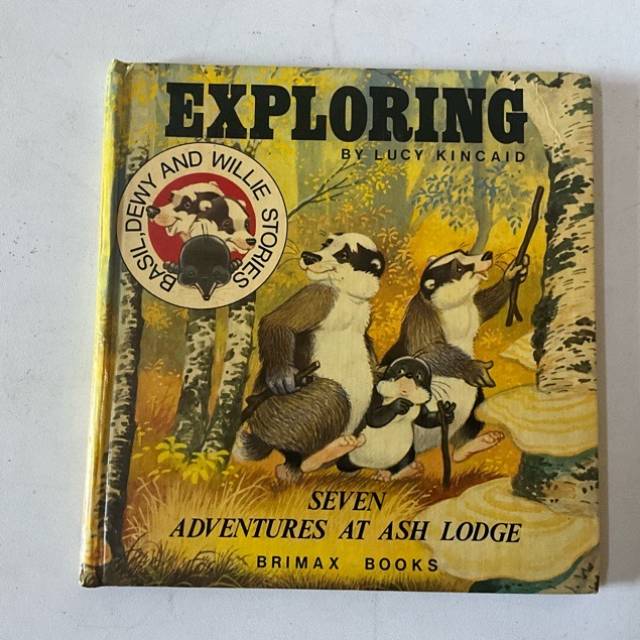 Exploring: Seven Adventures at Ash Lodge by...