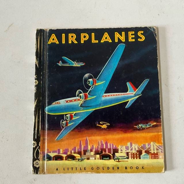 Golden Book - AIRPLANES 1973