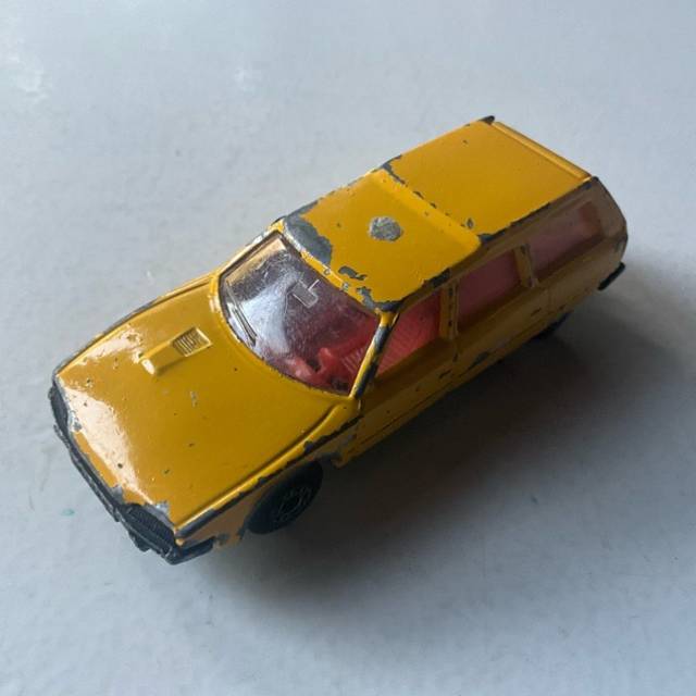 MB Superfast Citroen CX 1979 Yellow