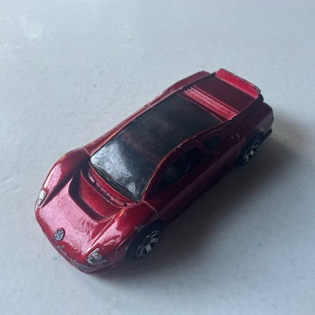 MB VW W12 CONCEPT Red 2001