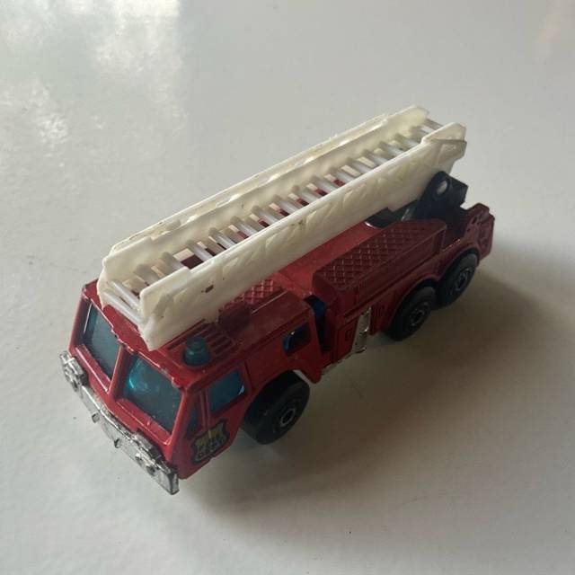 MB FIRE ENGINE 1982