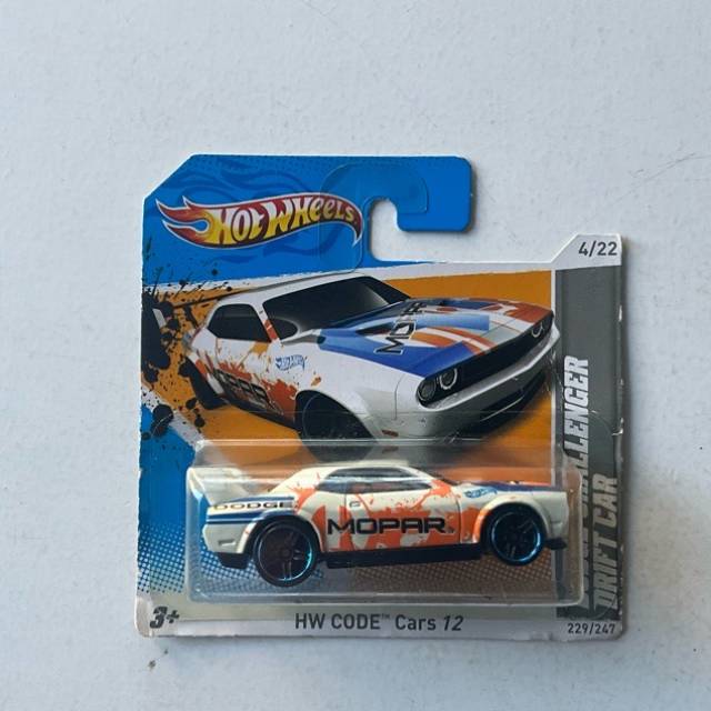 HW DODGE CHALLENGER DRIFT CAR (MOPAR) HW COD...