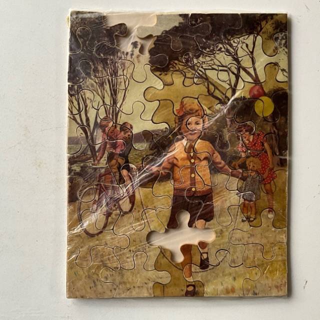 1940s Wooden Puzzle (PAM)